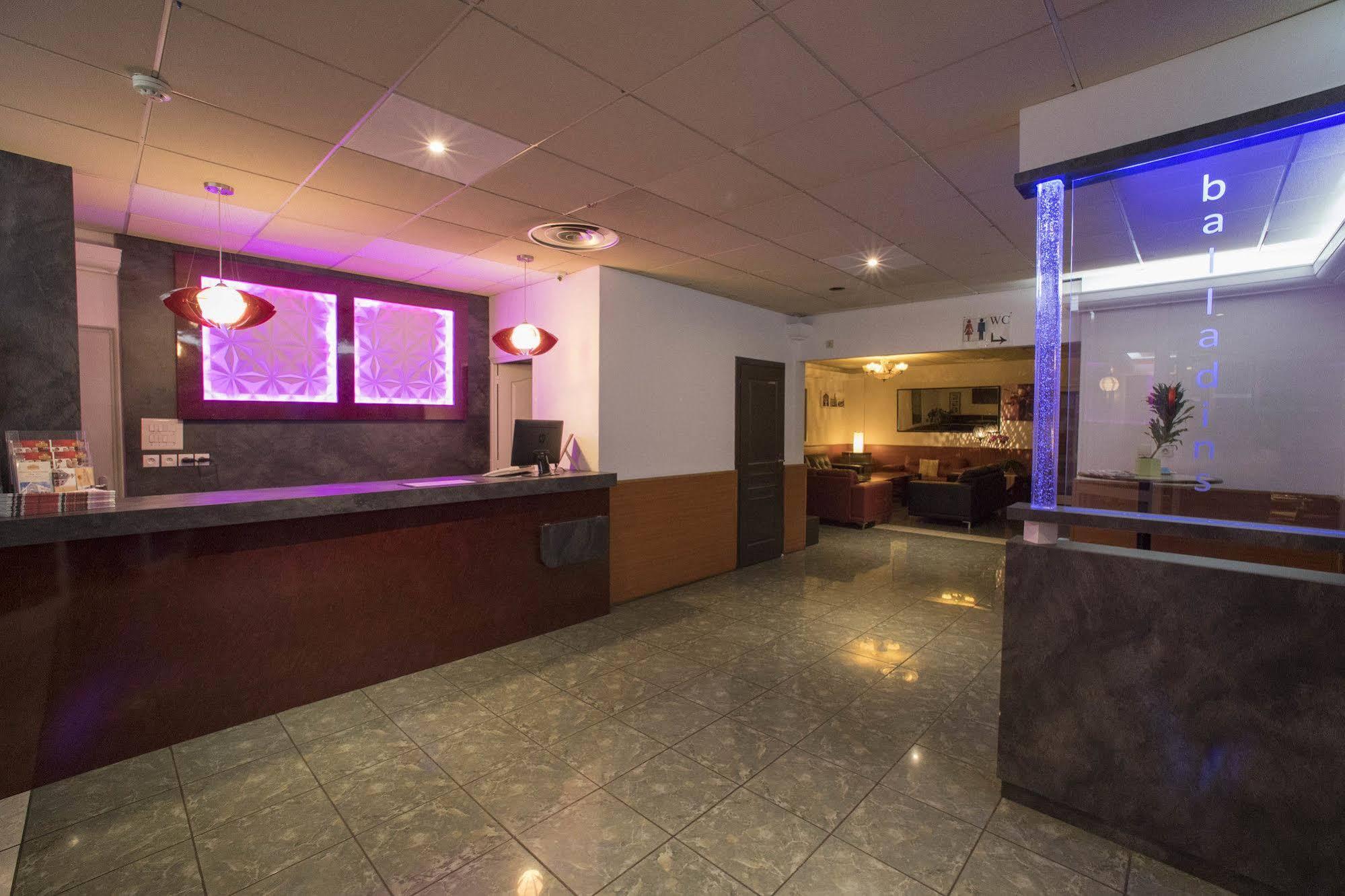 Hotel Restaurant Kyriad Direct Dijon Nord - Zenith - Toison D'Or Eksteriør bilde