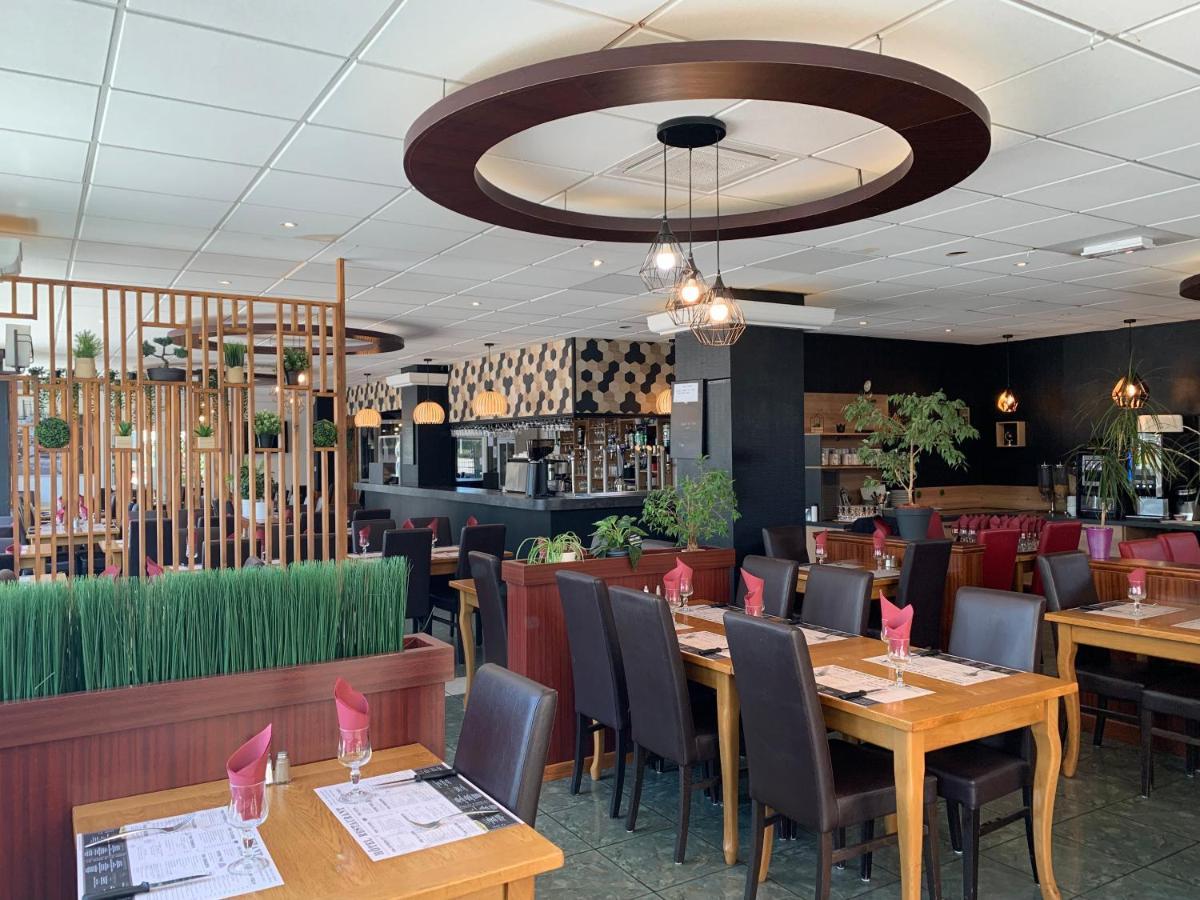 Hotel Restaurant Kyriad Direct Dijon Nord - Zenith - Toison D'Or Eksteriør bilde