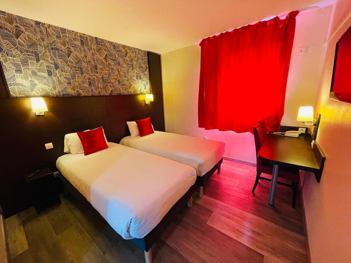 Hotel Restaurant Kyriad Direct Dijon Nord - Zenith - Toison D'Or Eksteriør bilde