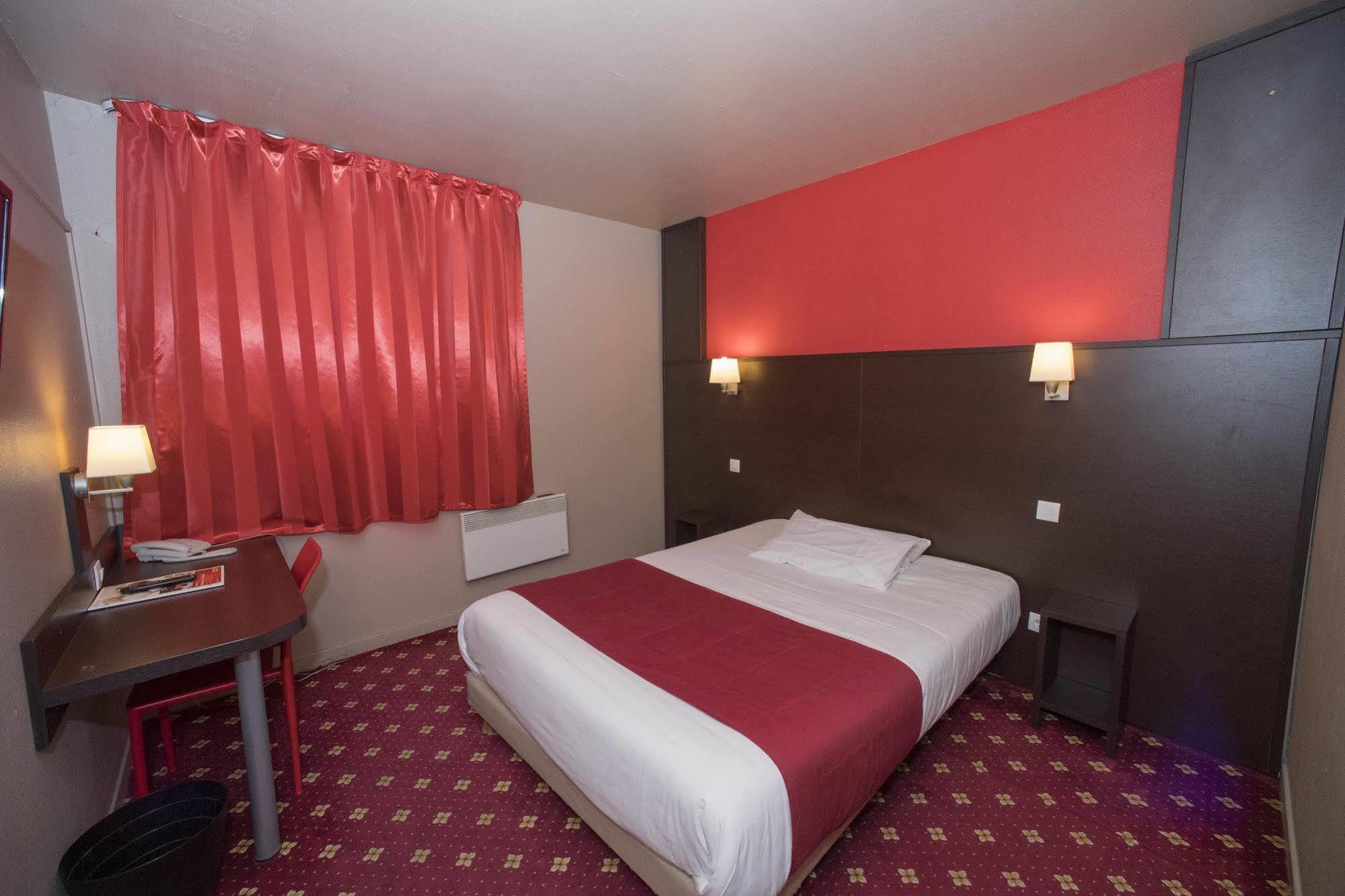 Hotel Restaurant Kyriad Direct Dijon Nord - Zenith - Toison D'Or Eksteriør bilde