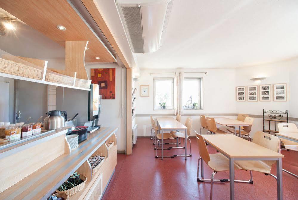 Hotel Restaurant Kyriad Direct Dijon Nord - Zenith - Toison D'Or Eksteriør bilde