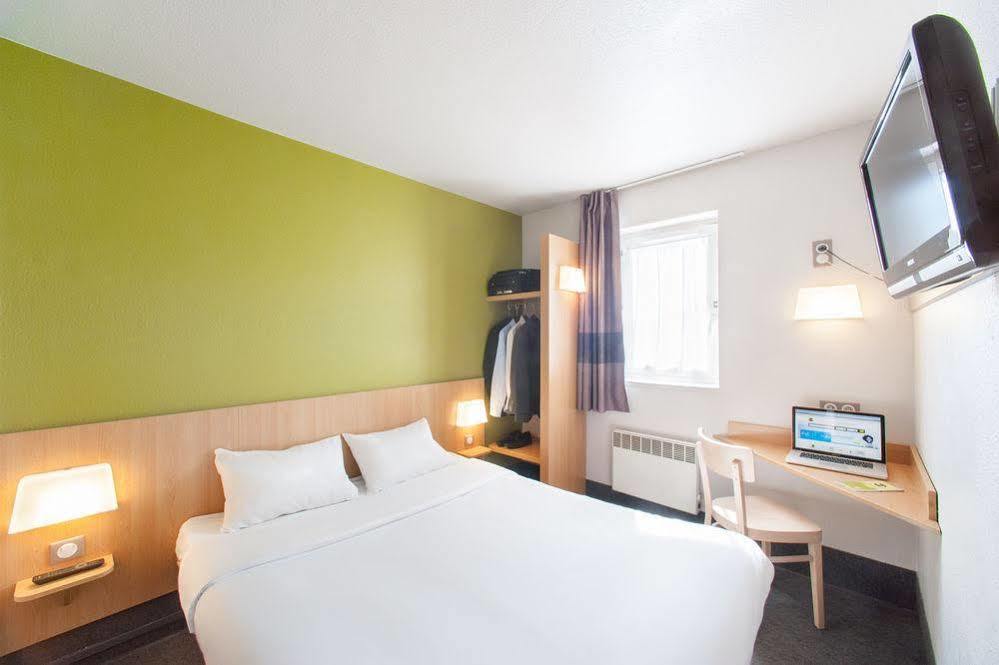 Hotel Restaurant Kyriad Direct Dijon Nord - Zenith - Toison D'Or Eksteriør bilde